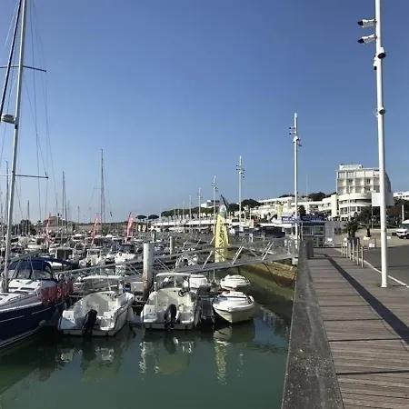House - Quartier Du Parc : Grande Maison De Charme Proximite Plage Et Commerces Hébergement de vacances